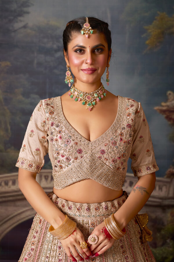 Off-White Pink Heavy Embroidery Silk Bridal Lehenga - Image 6